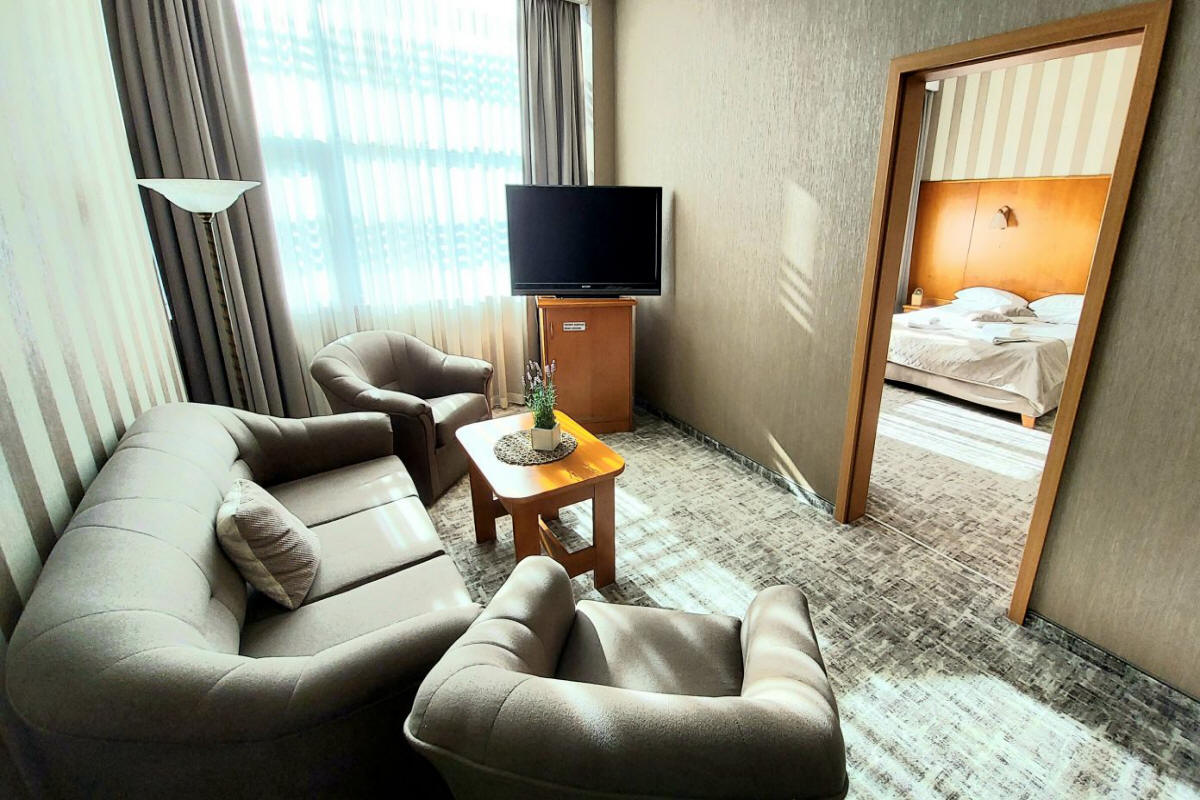 Hotel Polonez en el centro de Cracovia